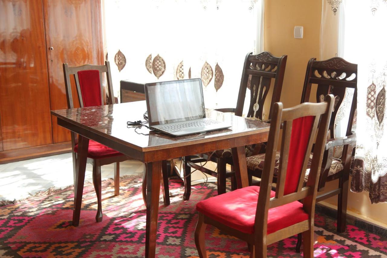 Gulsara Hostel Samarkanda Zewnętrze zdjęcie